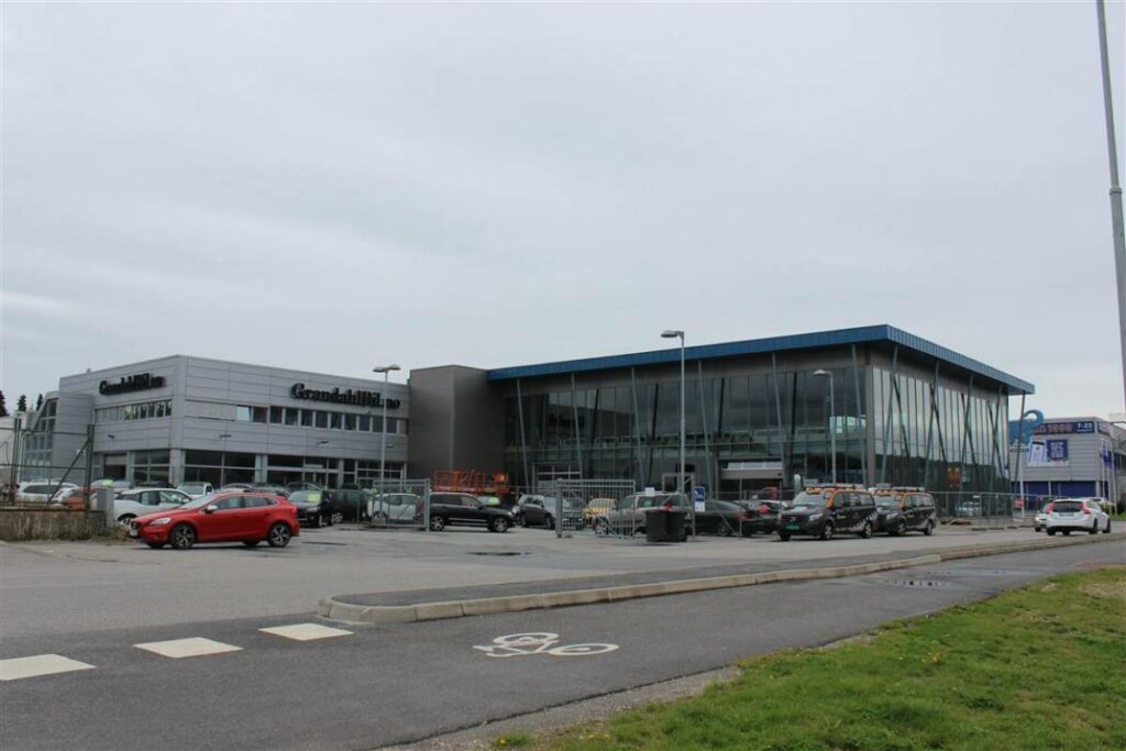 rorcompaniet-sarpsborg-rorlegger-vvs-privat-bedrift-offentlig-grandahl-bil